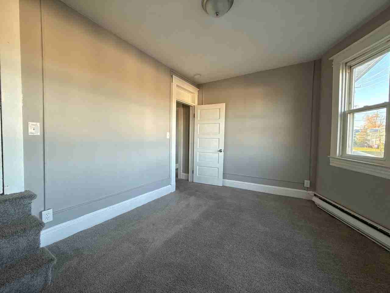 1309 Linden Avenue - Photo 3 of 12