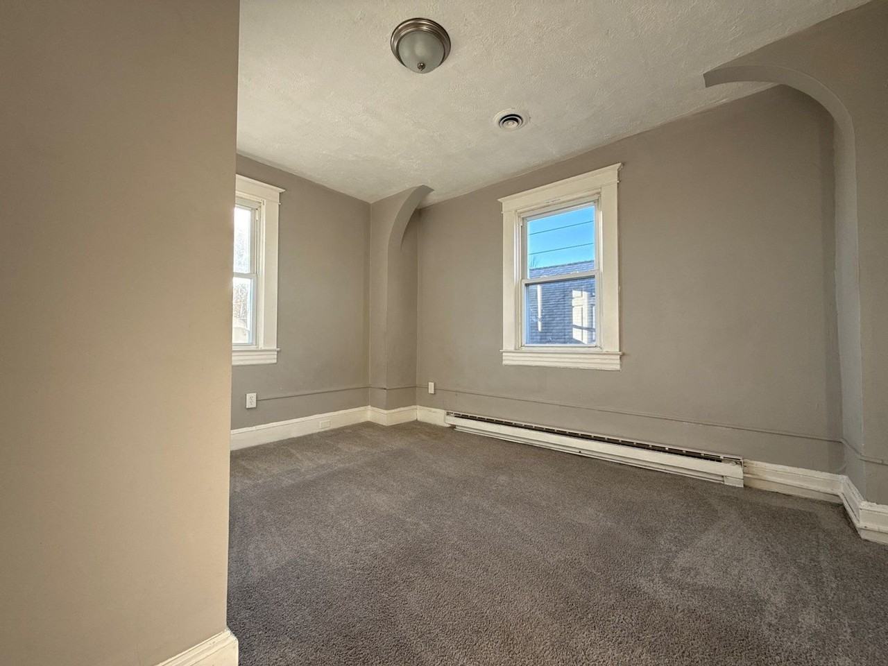 1309 Linden Avenue - Photo 6 of 12