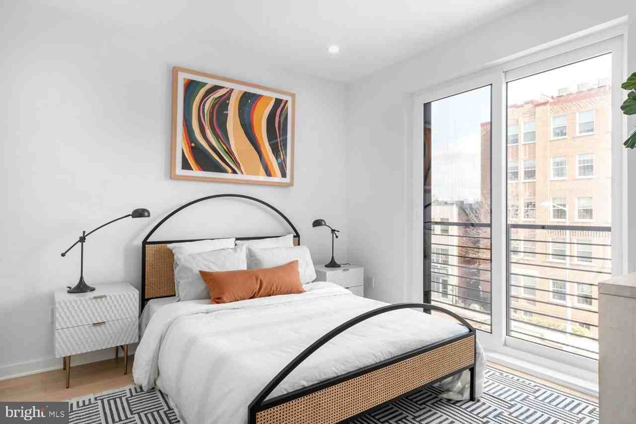 7700 Georgia Ave Nw #202 - Photo 7 of 19