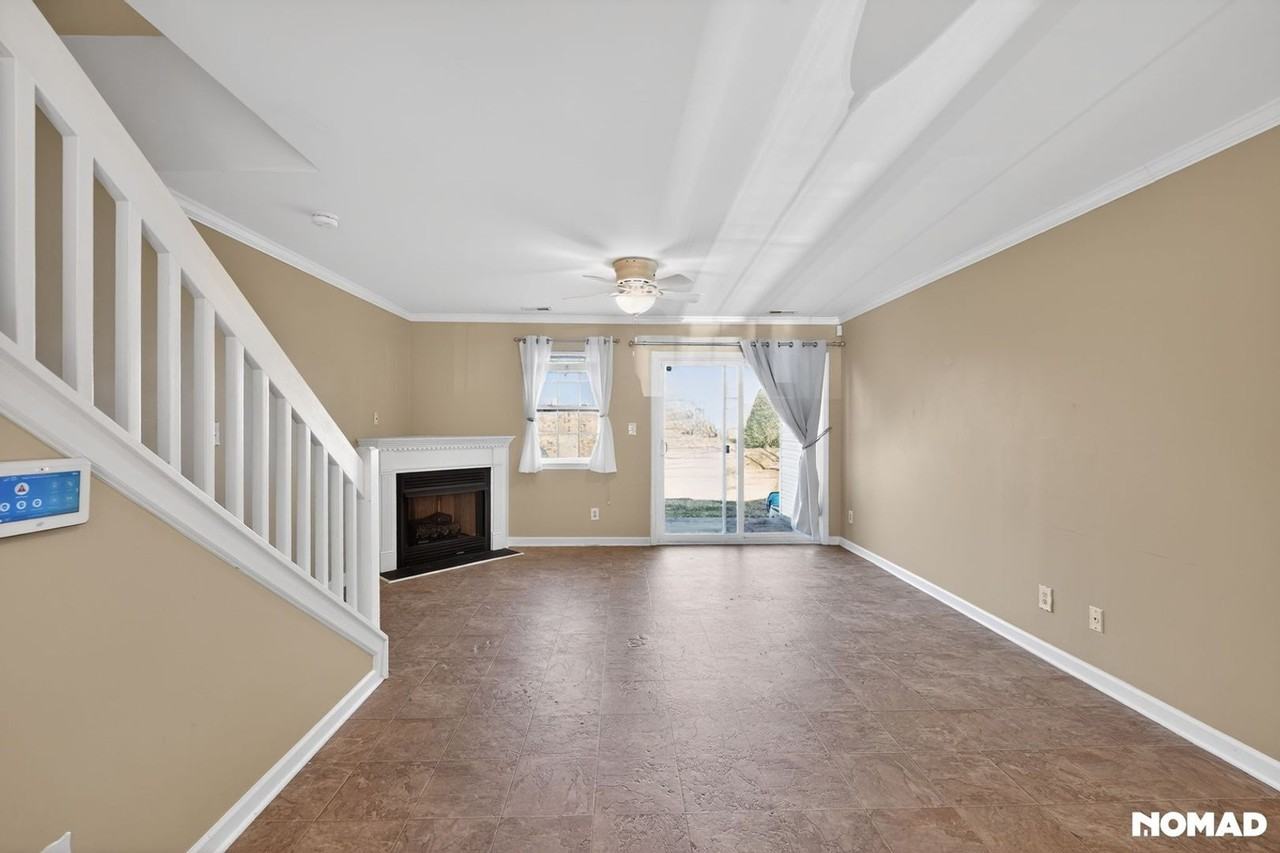 6319 Sweetbay Drive - Photo 6 of 25