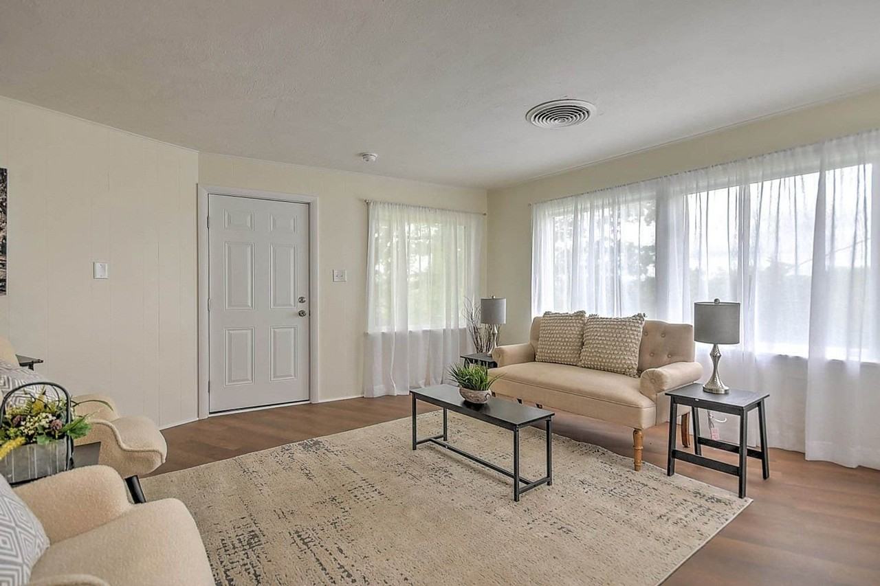 310 Knob Hill Dr - Photo 5 of 40