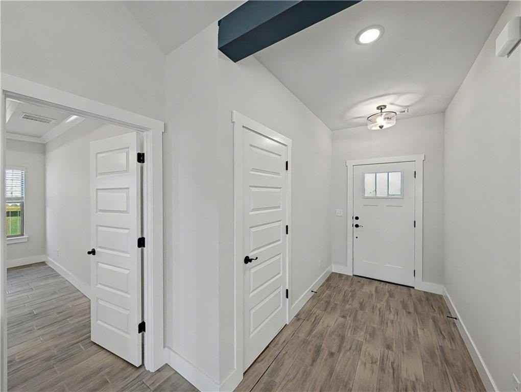 Southwest Basswood Avenue - Photo 5 of 28