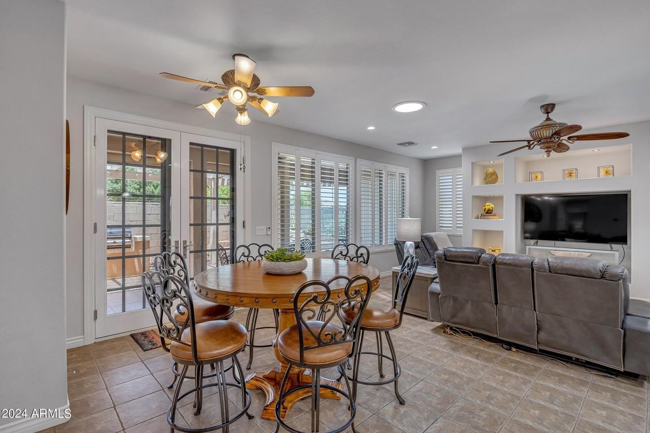 20500 North Big Dipper Drive - Photo 5 of 50