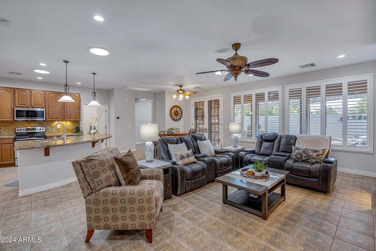 20500 North Big Dipper Drive - Photo 6 of 50