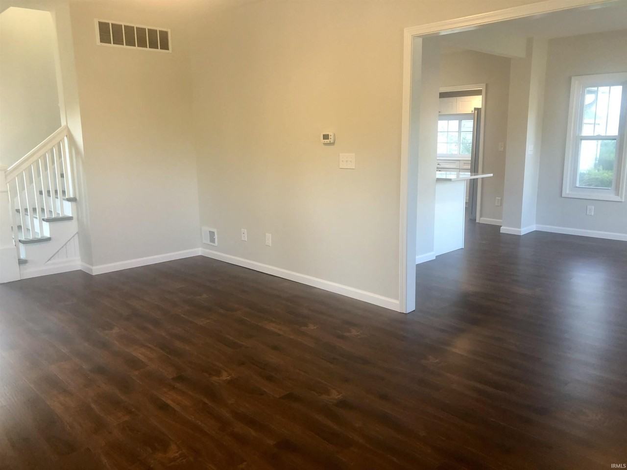 600 E 1st St - Photo 4 of 20