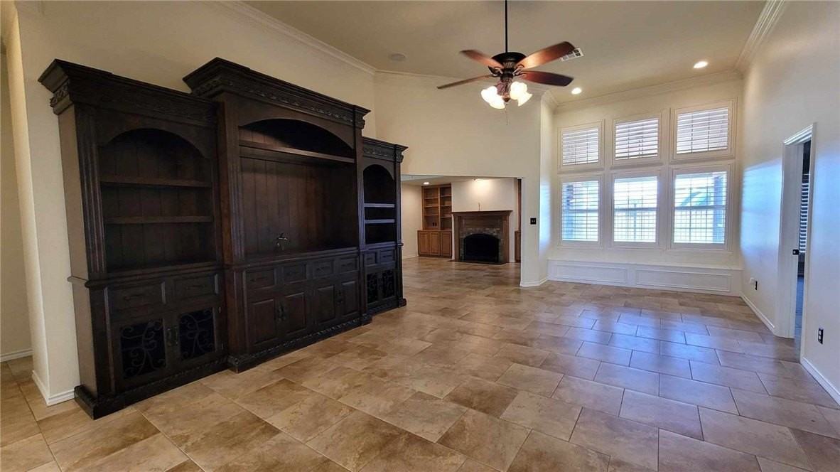 6401 Calais Street - Photo 4 of 23