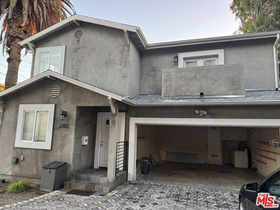 2702 Bellevue Ave - Photo 3 of 21