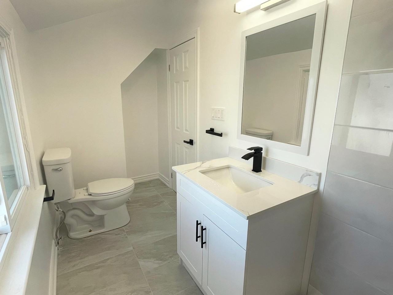 50 Chryessa Avenue - Photo 7 of 16