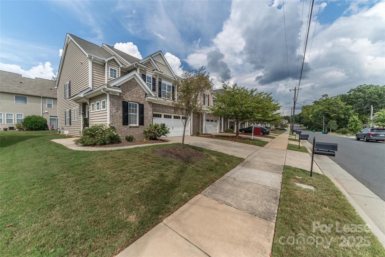 5470 Allison Lane - Photo 5 of 41