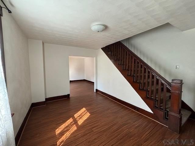 1454 Franklin St - Photo 3 of 18