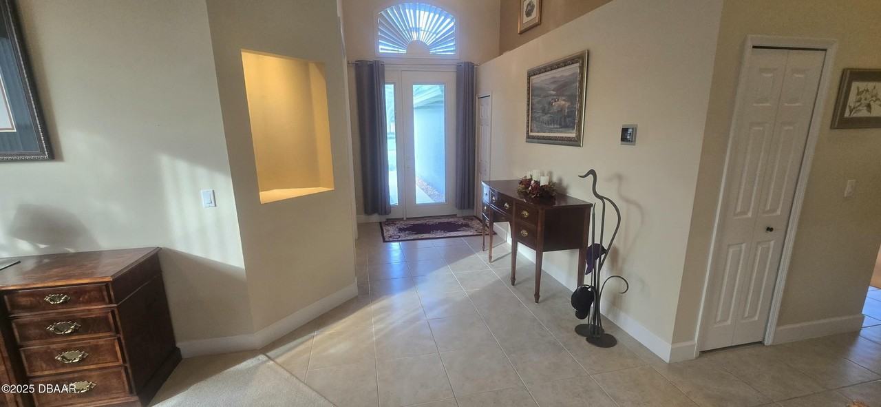 1279 Royal Pointe Ln - Photo 2 of 24