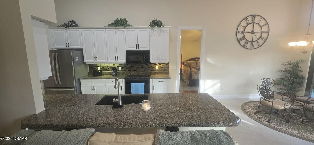 1279 Royal Pointe Ln - Photo 6 of 24