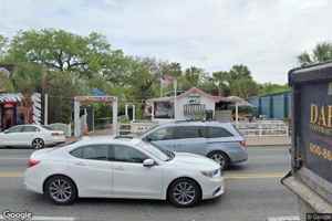 featured image of 190 Miracle Strip Pkwy Se