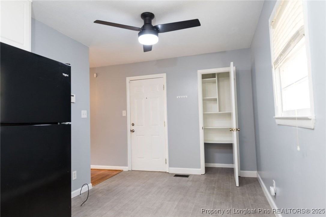 3858 Red Oak Dr - Photo 6 of 14