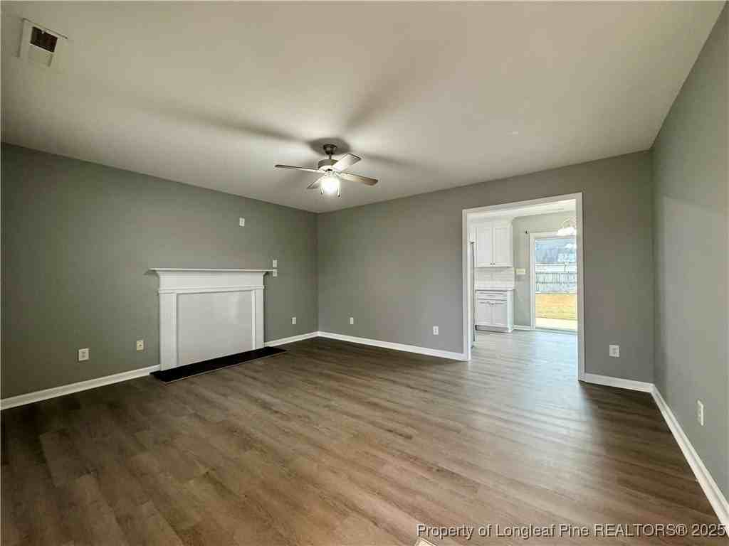 311 Ranier Dr - Photo 3 of 23