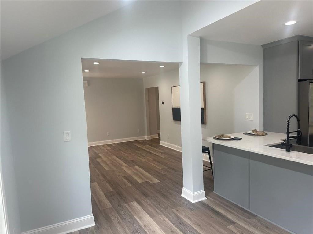 1841 Bayberry Drive Southwest - Photo 4 of 50