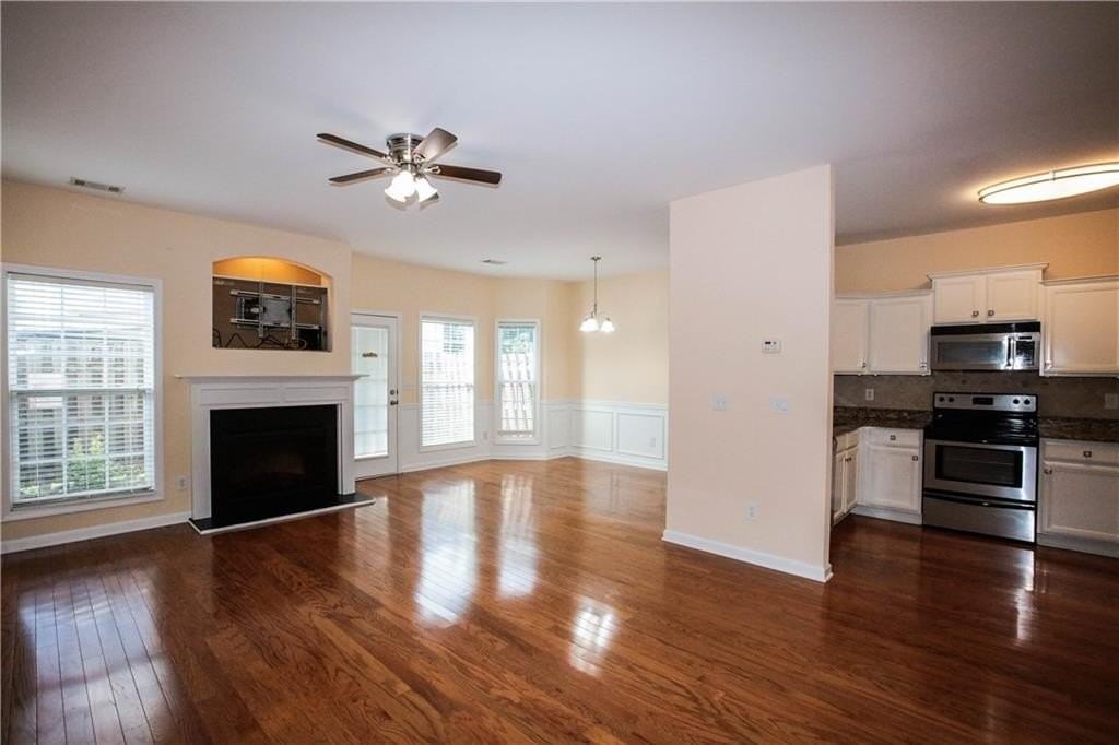 3801 Thyer Trace Northwest - Photo 4 of 44