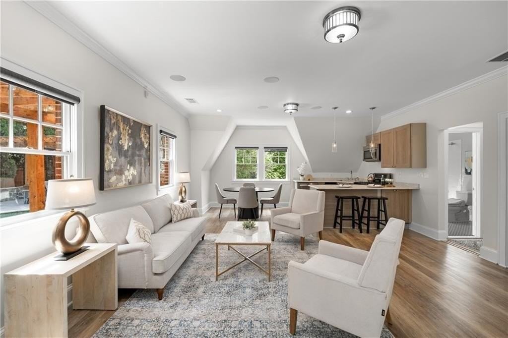 1531 North Morningside Drive Northeast - Photo 2 of 12