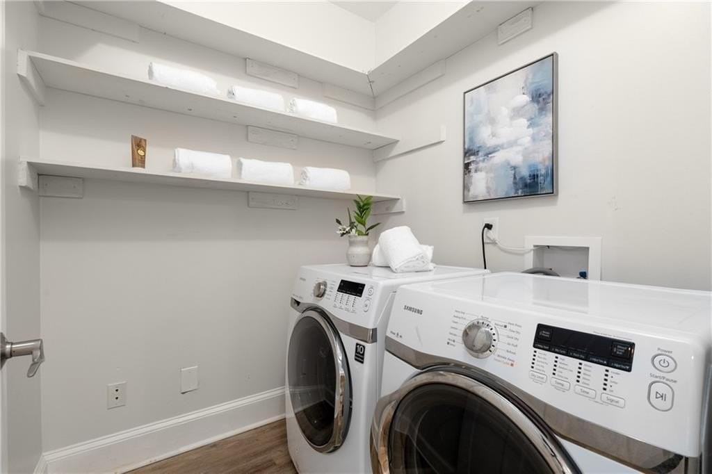 1531 North Morningside Drive Northeast - Photo 7 of 12