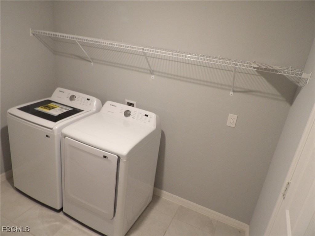 7653 Minardi Street - Photo 6 of 27