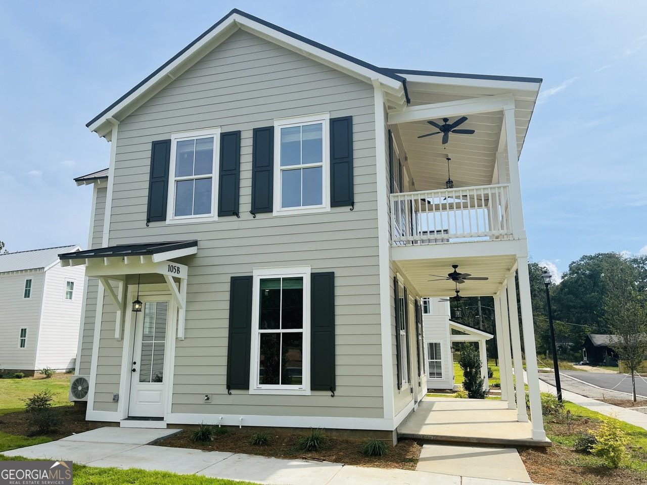 105 Gardenia Ln Unit 105b #105B - Photo 3 of 24