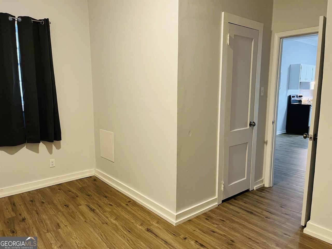 504 Broad St Apt 2 #2 - Photo 6 of 10