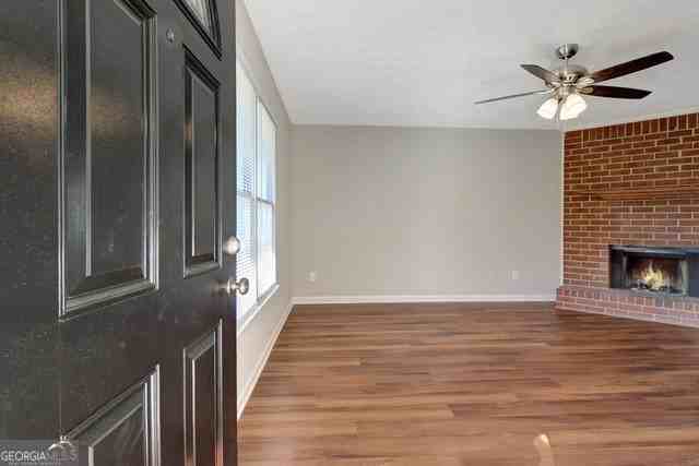 105 Belle Drive - Photo 3 of 29