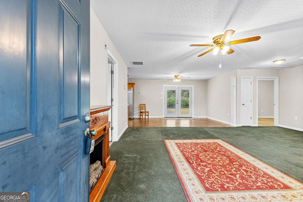 3957 Tommy Lee Cook Rd - Photo 7 of 38