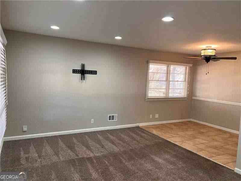 2047 Panstone Ct Sw - Photo 7 of 18