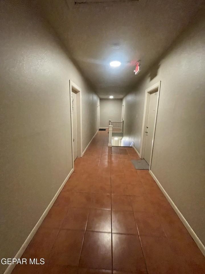 705 N Saint Vrain St Apt 9 #9 - Photo 4 of 7