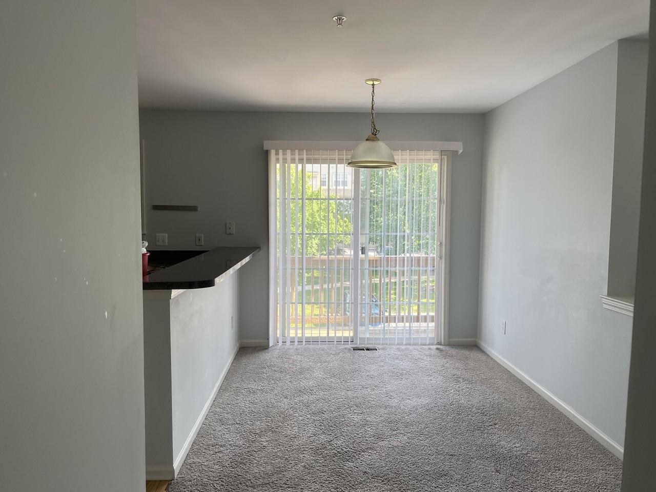 2815 Barclay Way - Photo 5 of 27