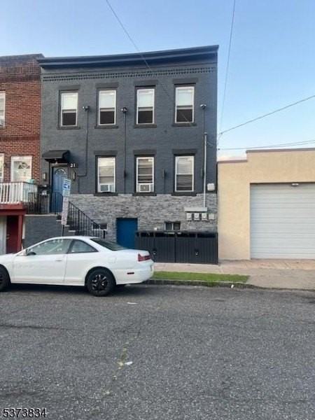 21 Alva Street - Photo 2 of 14