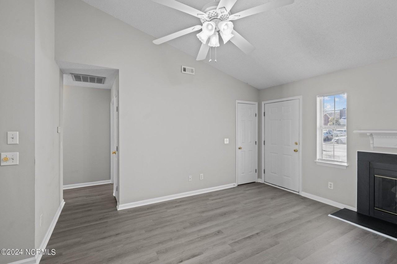 2606 Richard Dr Unit B #B - Photo 6 of 28