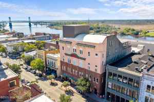 featured image of 21 N Front St Apt 3b1 #3B1