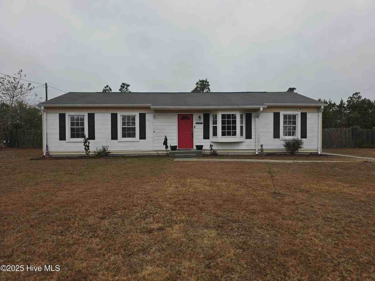 46 Riegel Dr - Photo 2 of 23