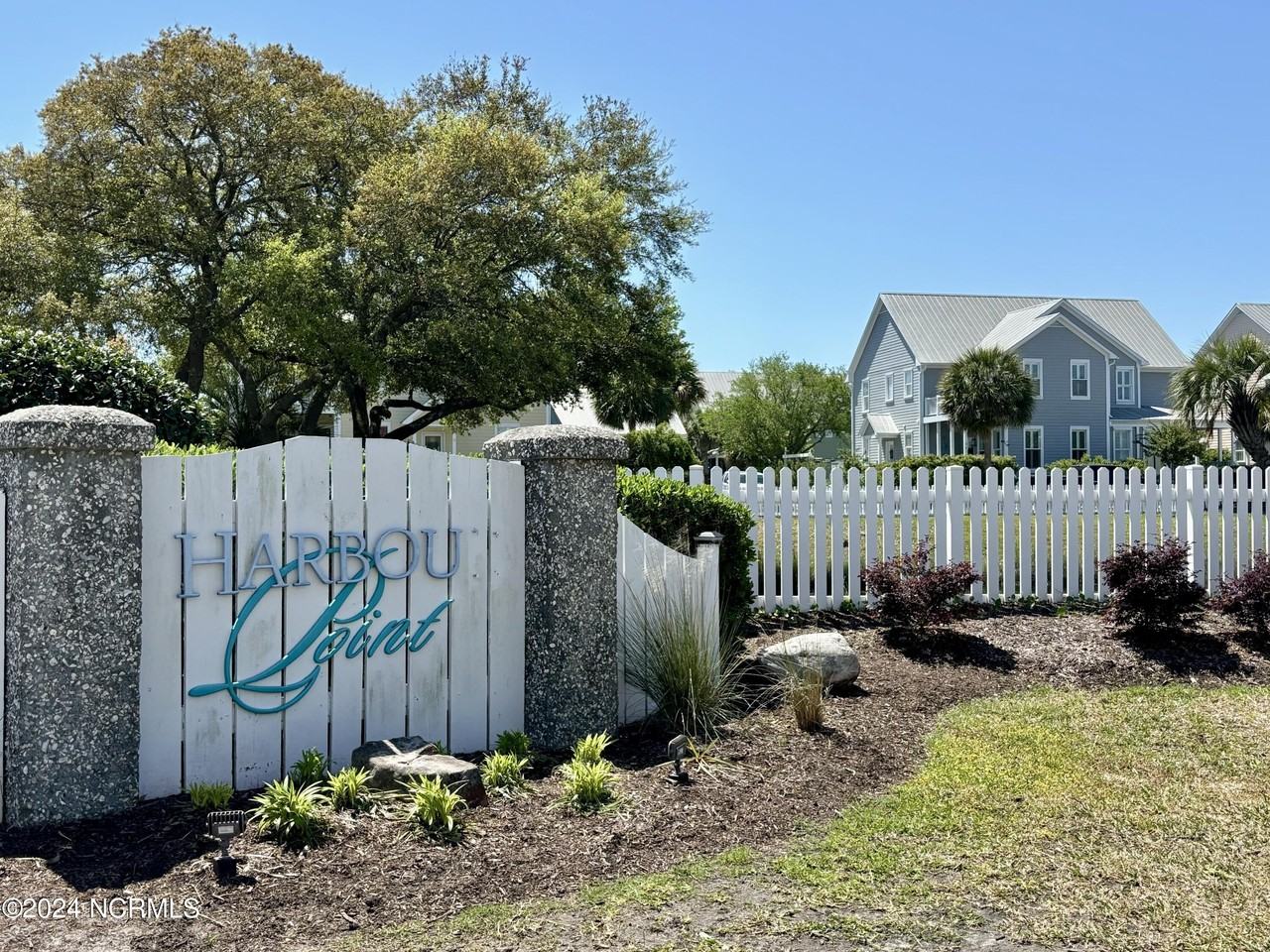 211 Silver Sloop Way - Photo 5 of 21