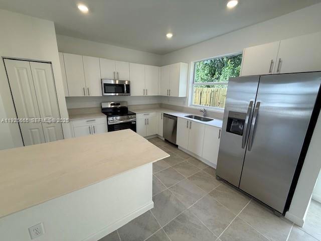 2763 Se 26th St - Photo 2 of 8