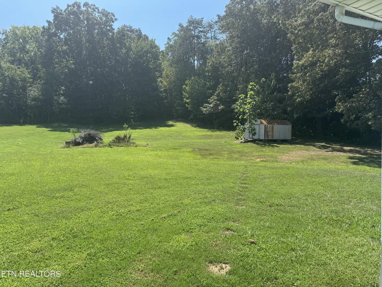 520 Hopewell Road - Photo 3 of 12