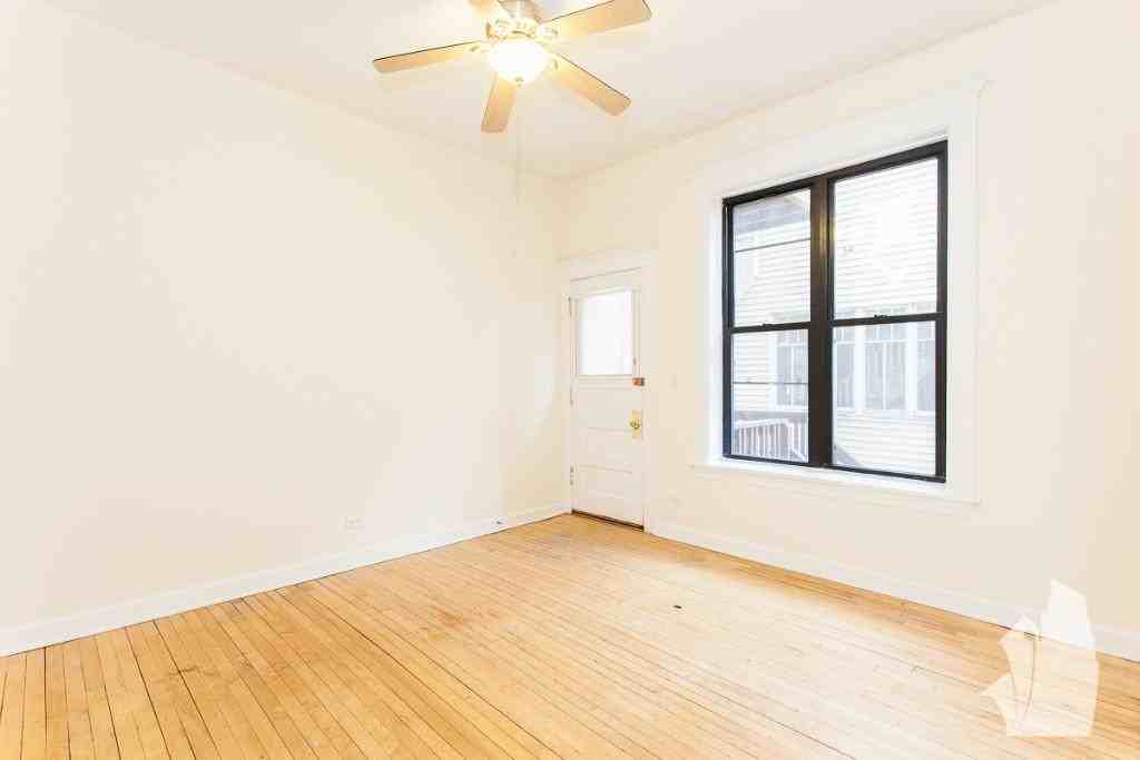 W Concord Pl #1 - Photo 4 of 8