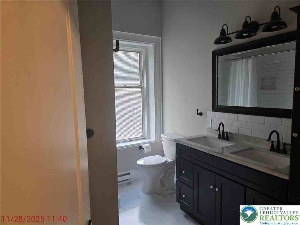 121 S Main St Unit 3 #3 - Photo 5 of 7