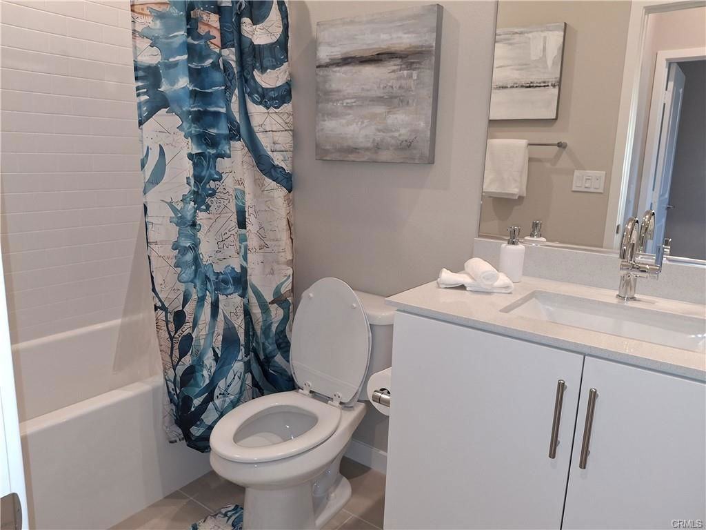 109 S Laxore St #303 - Photo 2 of 8