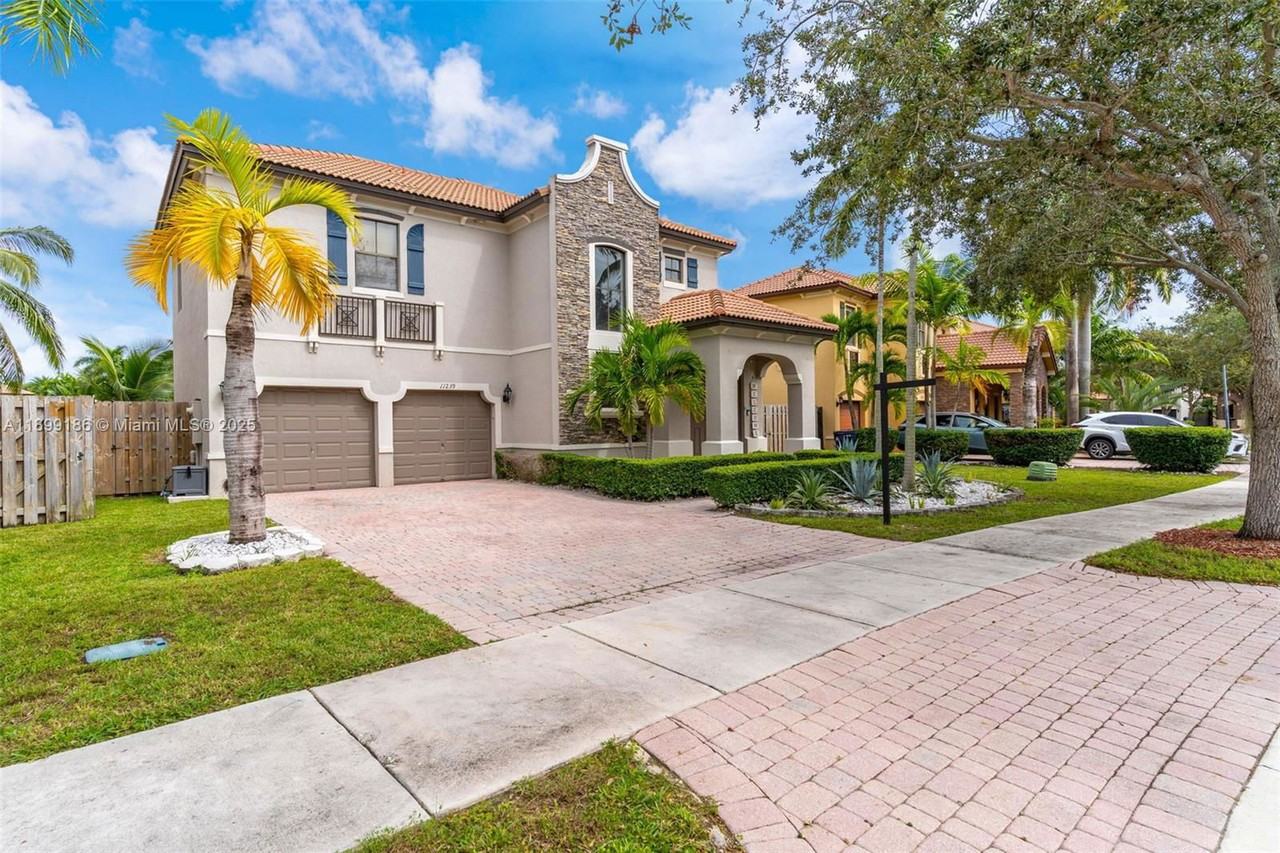 11239 Sw 243rd Ter - Photo 2 of 8