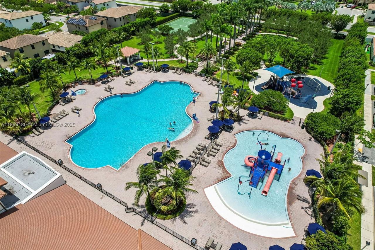 11239 Sw 243rd Ter - Photo 7 of 8