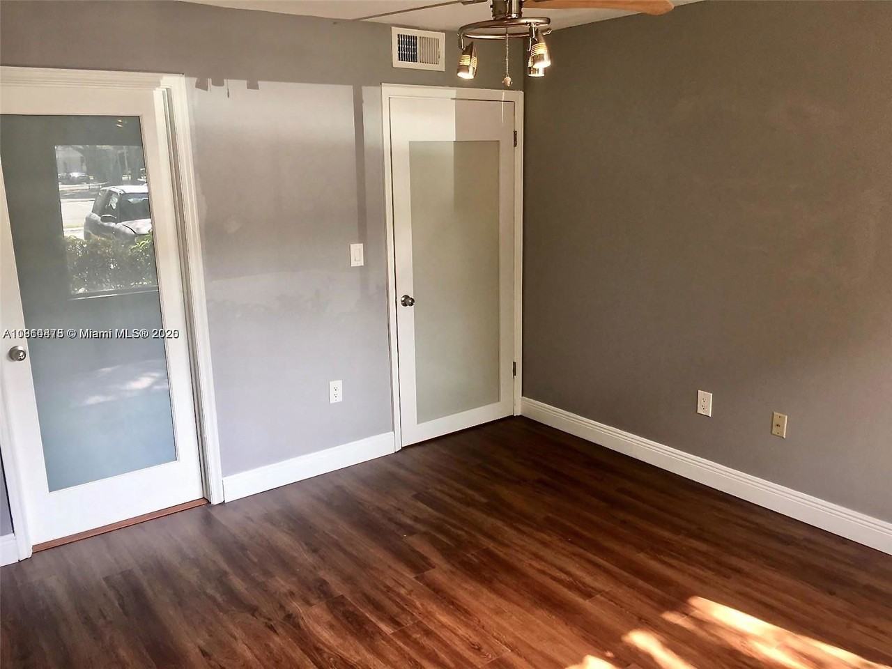 2445 Nw 33rd St #1404 - Photo 7 of 8