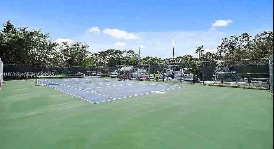 1201 River Reach Dr #212 - Photo 5 of 40