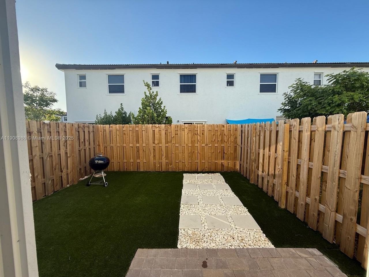 2894 Se 26th Ter #1 - Photo 7 of 11