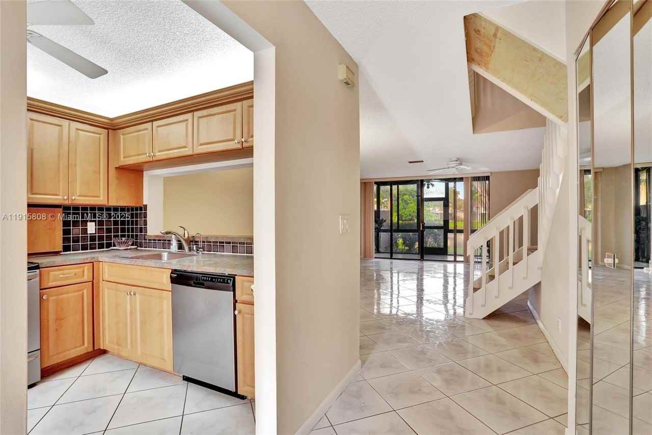 Carambola Cir S #27232 - Photo 4 of 33