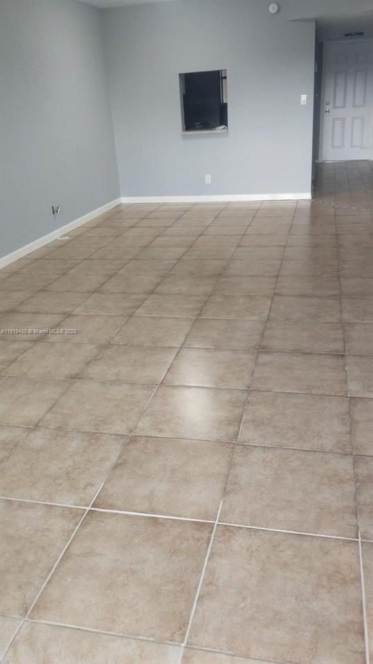 North Colony Circle #305 - Photo 7 of 15