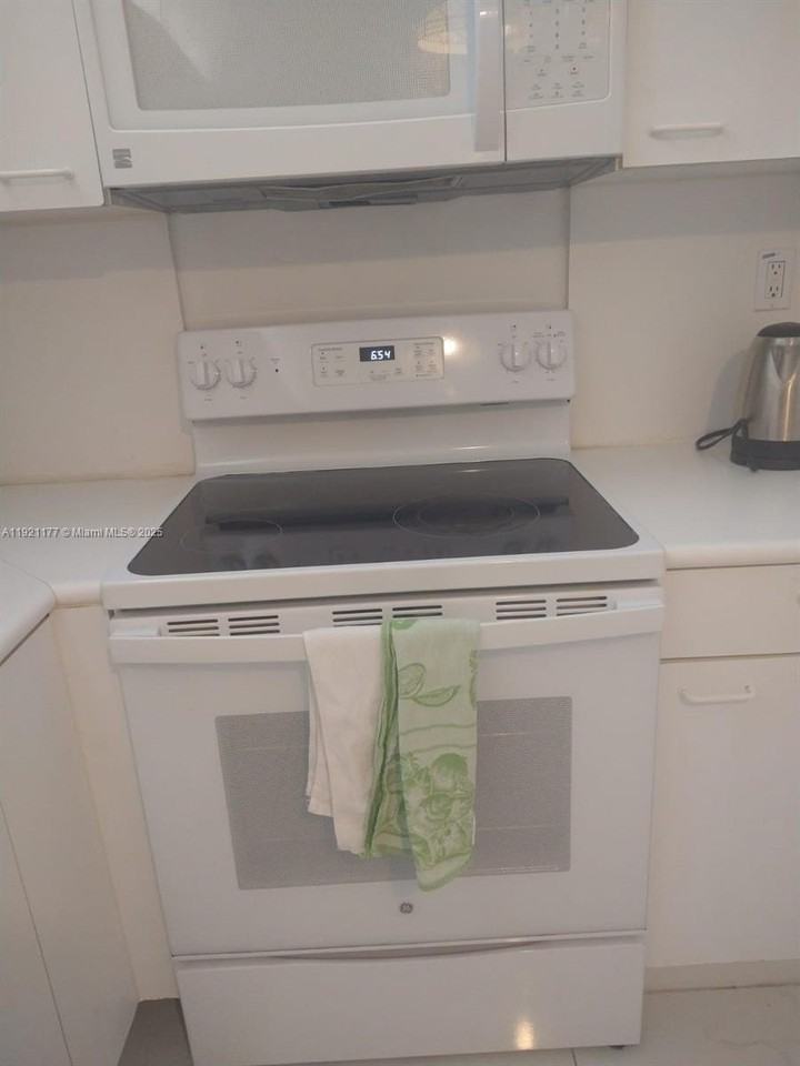 9341 Collins Ave #303 - Photo 5 of 29