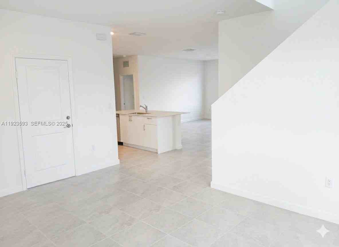 Southwest 339th Street #0 - Photo 6 of 32